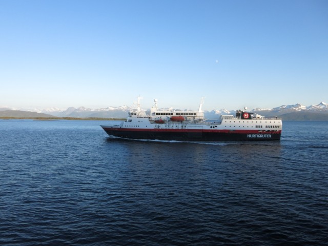 Hurtigruten_2015-06-27_21-36